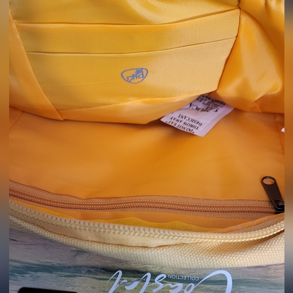 Travelon Coastal RFID Waist Bag - Picture 5 of 9